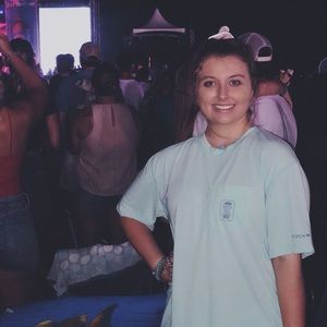 Meet your Posher, Alexis